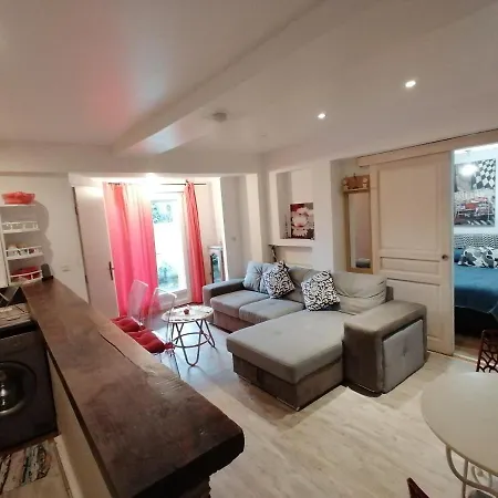Independant, 5 Mn De Rouen, Avec Terrasse Apartment Franqueville-Saint-Pierre